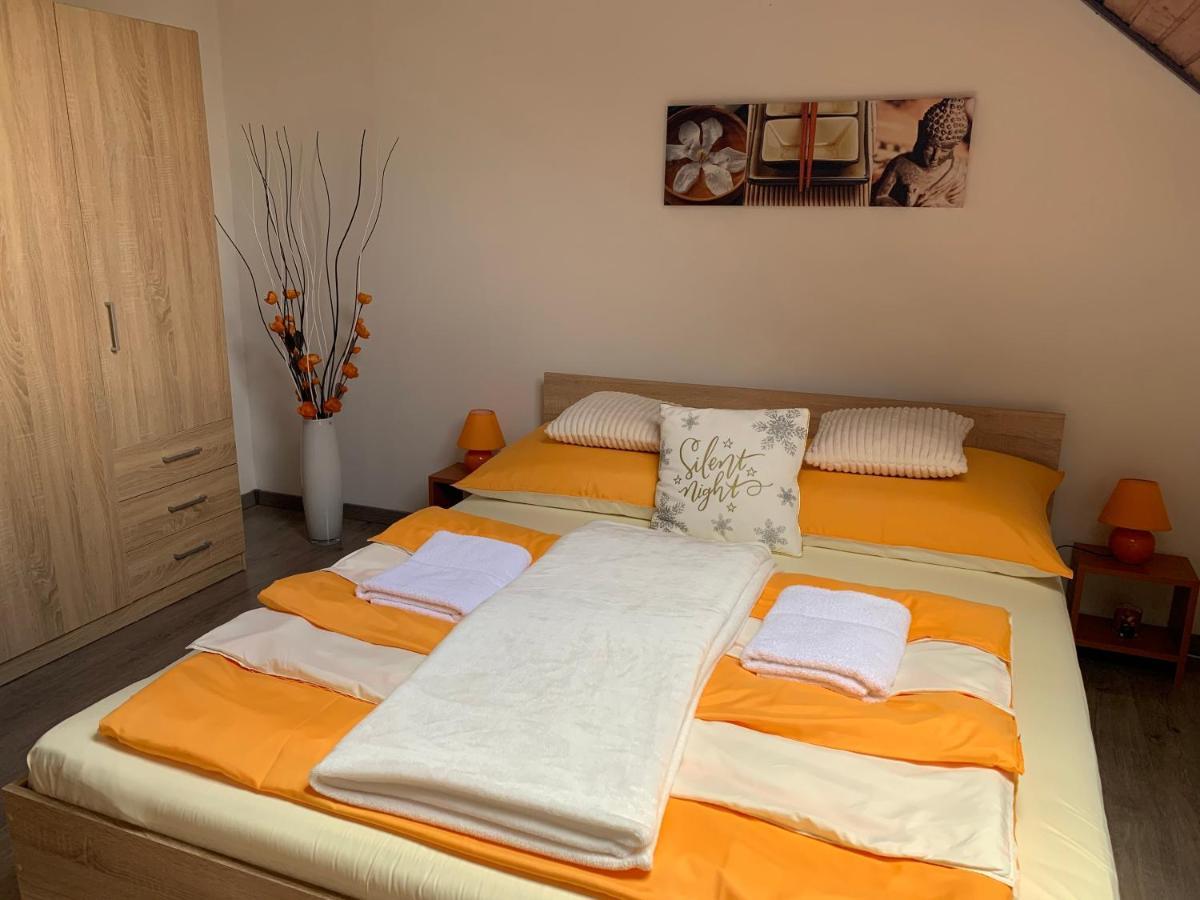 Nagcsalados Rozsa Apartman Balatonlelle Exterior photo