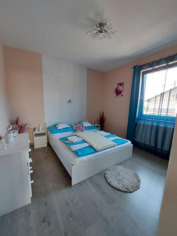 Nagcsalados Rozsa Apartman Balatonlelle Exterior photo