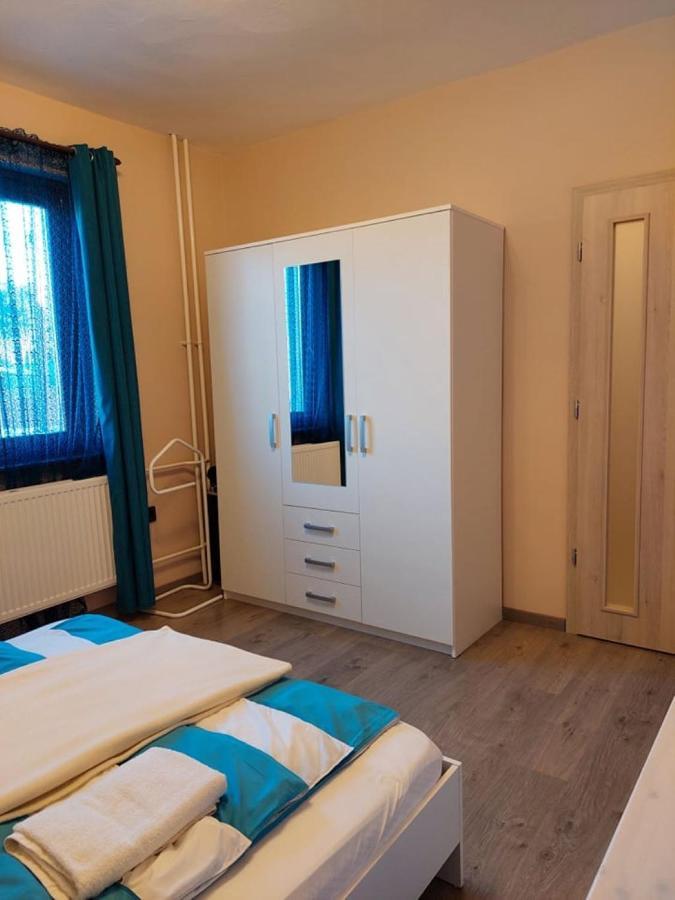 Nagcsalados Rozsa Apartman Balatonlelle Exterior photo