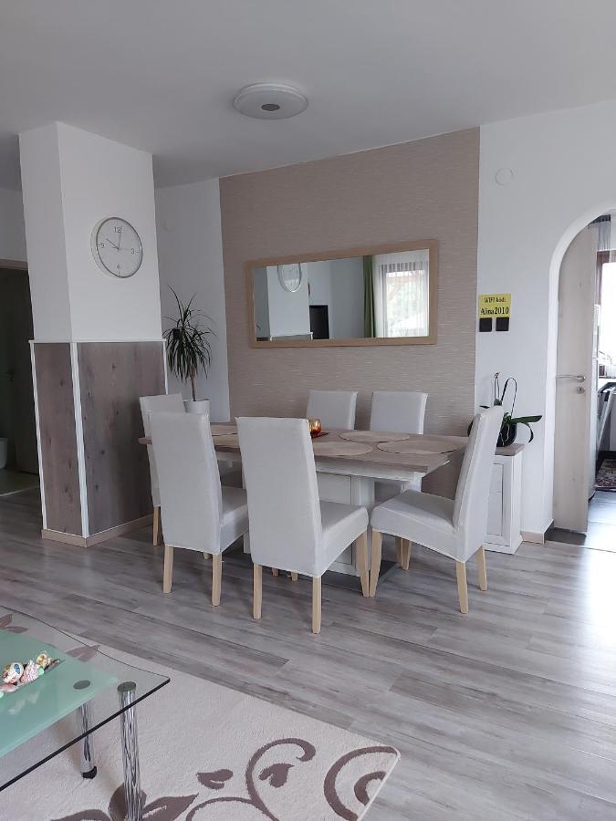 Nagcsalados Rozsa Apartman Balatonlelle Exterior photo